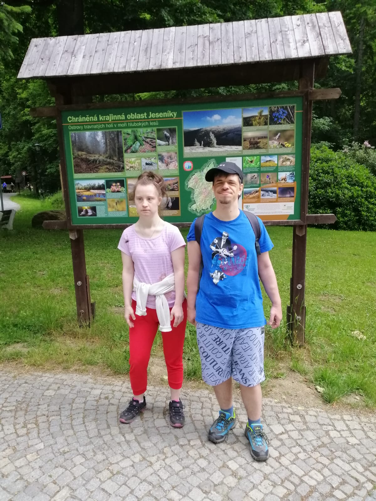 5a10b0ce-961a-498c-8c9b-3697e01faa15.jpg